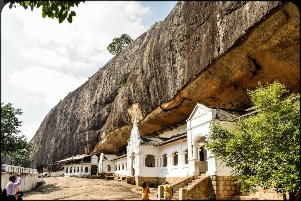 Dambulla_Cave_temple