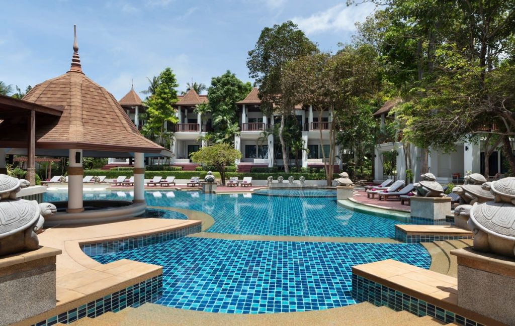 avani_plus_koh_lanta_krabi_resort_pool_view_main_pool_pool_bar