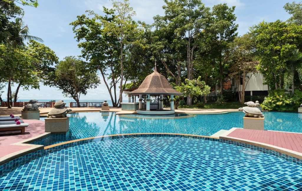avani_plus_koh_lanta_krabi_resort_pool_view_main_pool_with_pool_bar