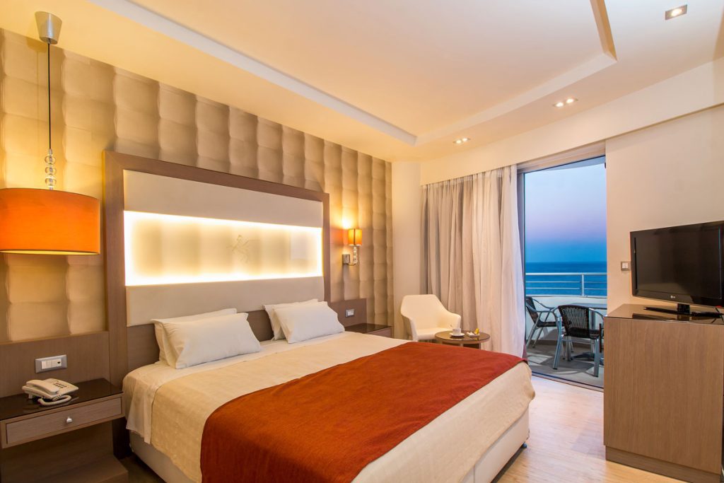 pegasos-deluxe-beach-hotel-deluxe-room-7