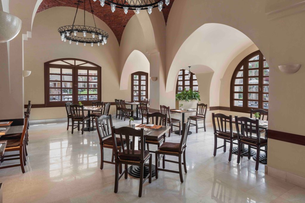Al Masry Restaurant – Indoor