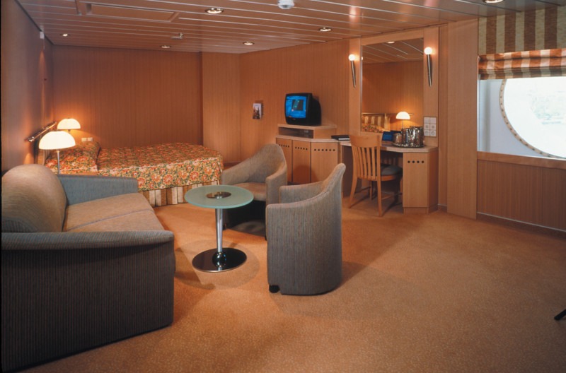 CEL_IN_Ocean_View_Stateroom