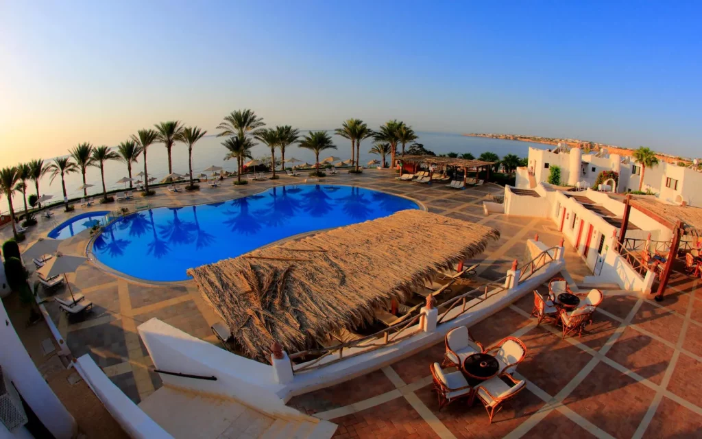 Sharm+Club+Beach+and+Swimming+Pools+(24)-1920w