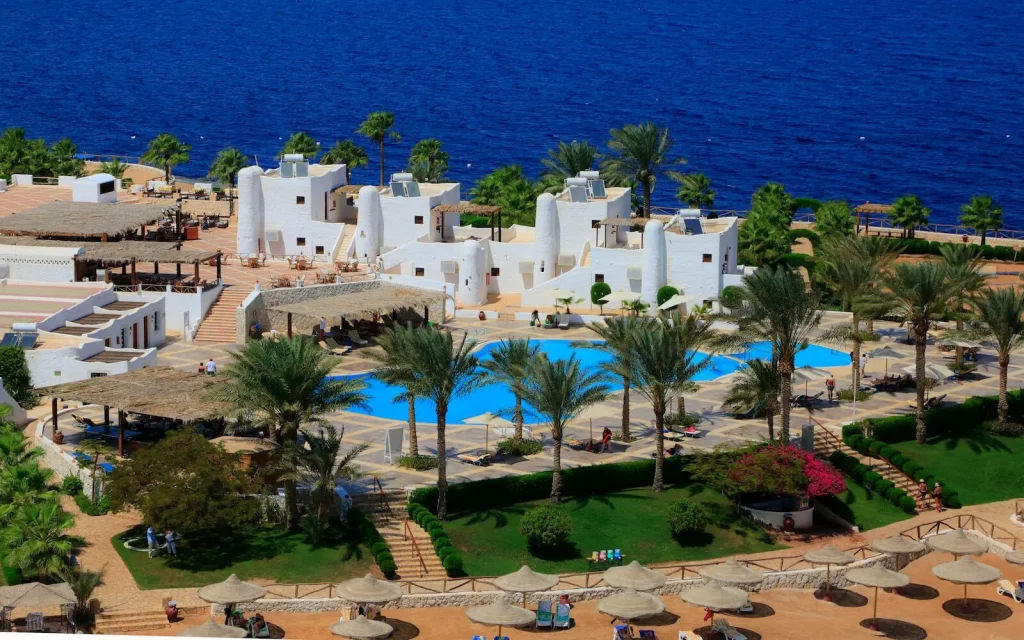 Sharm+Club+Beach+and+Swimming+Pools+(29)-1920w