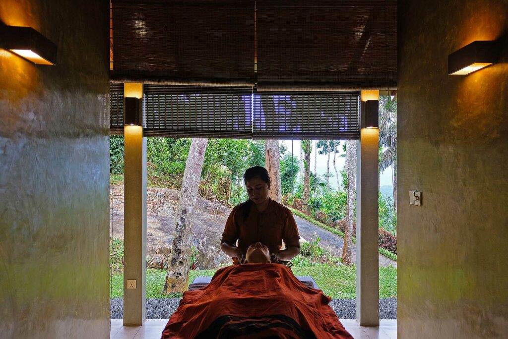 AarunyaLuxurySpa2