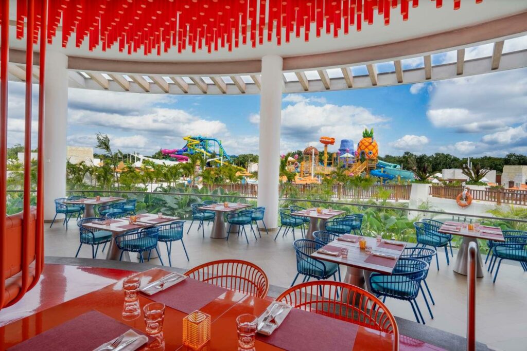 Nick Bistro Restaurants and Bars Nick Riviera Maya