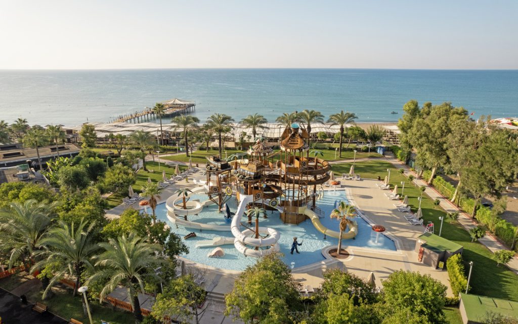 dobedan-exclusive-belek-galeri-pool-card04