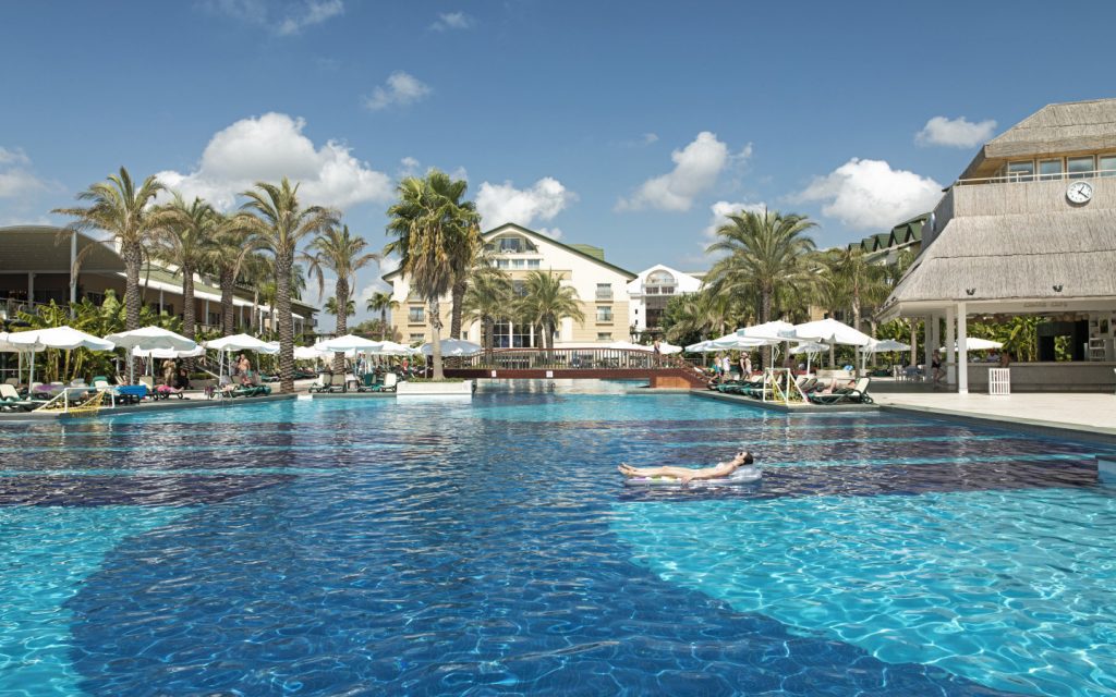 dobedan-exclusive-belek-galeri-pool-card11